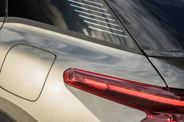 Citroen C5 X Medium Crossover/SUV 1.2 Hybrid 145 Plus e-DCS6 Start+Stop close up