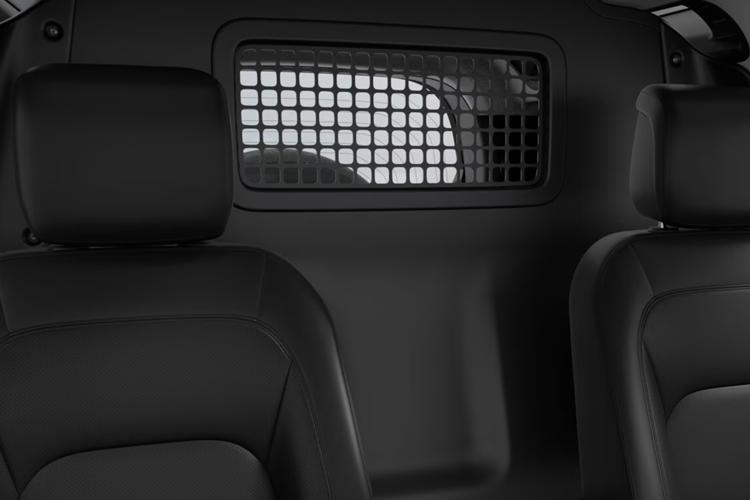 Land Rover Defender Estate 90 Hard Top 3.0 D350 Mhev X 3ST close up
