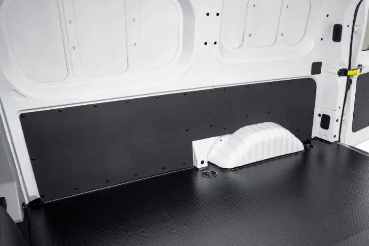 Maxus Deliver 7 Medium Van - Standard 2.0 D20 L2H1 Panel FWD close up