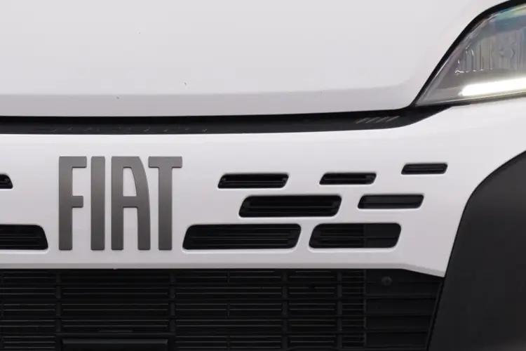 Fiat Ducato Platform Cab Platform Cab L3H1 35 2.2 Multijet 140 Start+Stop close up