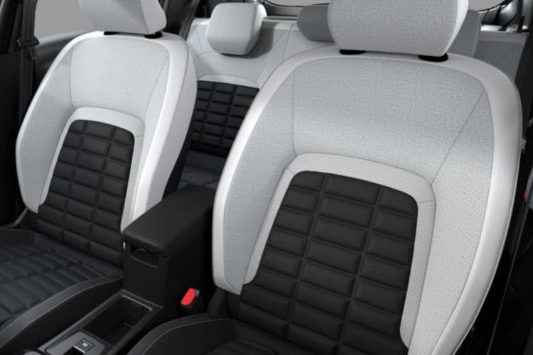 Citroen C3 Hatchback e-C3 83kW EV 30kWh Urban Range Plus close up