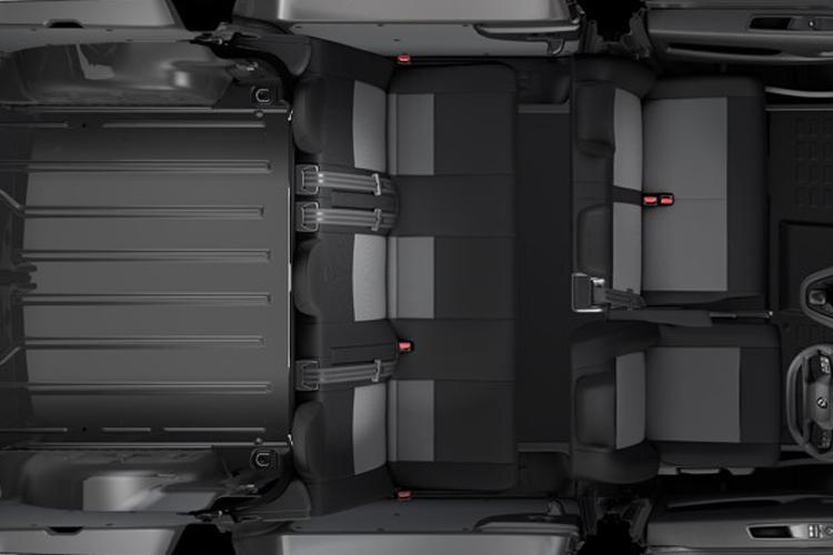 Peugeot Expert Crew Cab Pickup E-Expert Crew Long 100kW 75kWh 11kW Professional close up