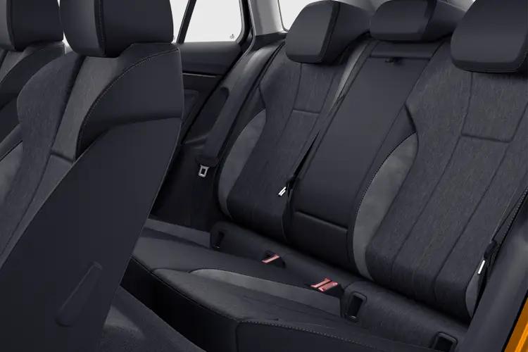 Skoda Kamiq Small Crossover/SUV 1.0 TSI 95ps SE Edition close up