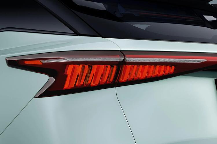 Omoda O5 Electric Estate 155kW Knight 61kWh Auto close up