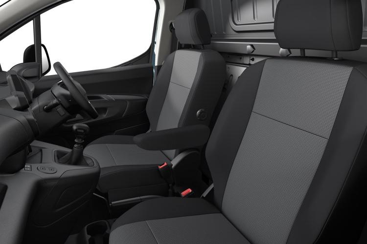 Peugeot Partner Small Van M 1.5 BlueHDi 100 Asphalt close up