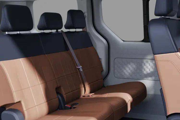 Kia PV5 Passenger MPV Standard Range 89kW 52kWh Essential Auto close up