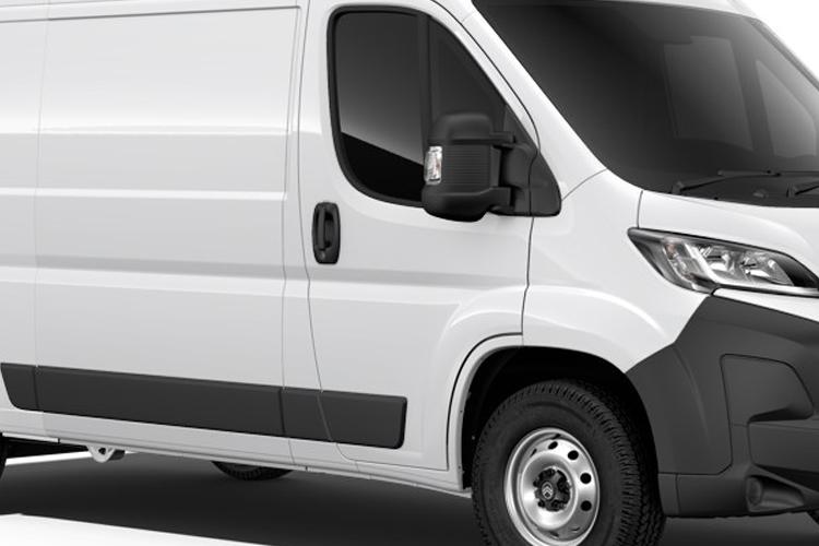 Citroen Relay over 3.5t Window Van Glz/Vn 40 Heavy L4H2 2.2 BlueHDi Enterprise close up