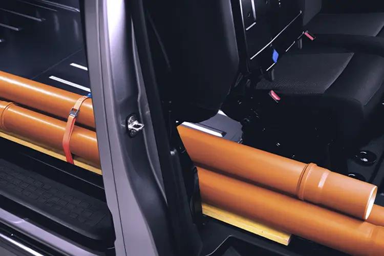 Fiat Scudo Small Van E-Scudo L1 75kWh 136hp 11kWCh Auto close up