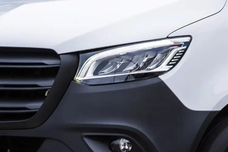 Mercedes Sprinter Large Van - Standard 315CDI 3.5t L3H2 30TH Anniversary RWD 9G-Tronic close up