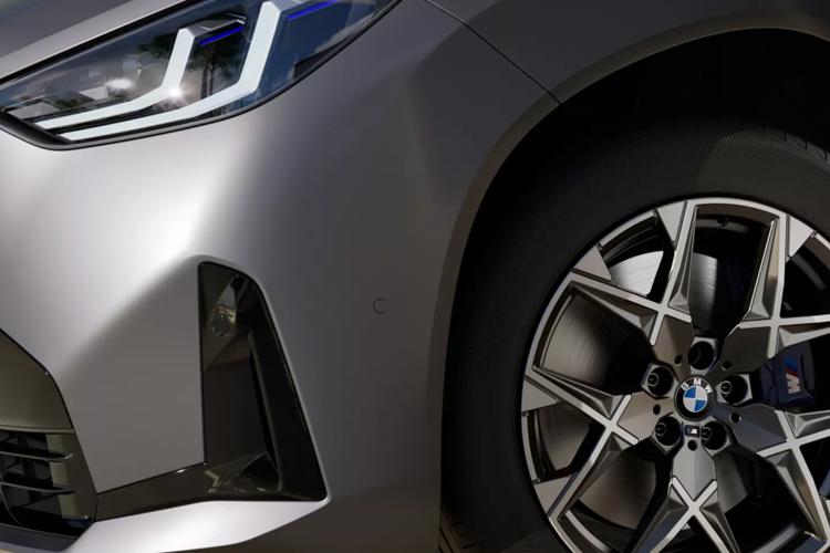 BMW X3 G45 Large SUV xDriveM50 48V Mht Auto close up