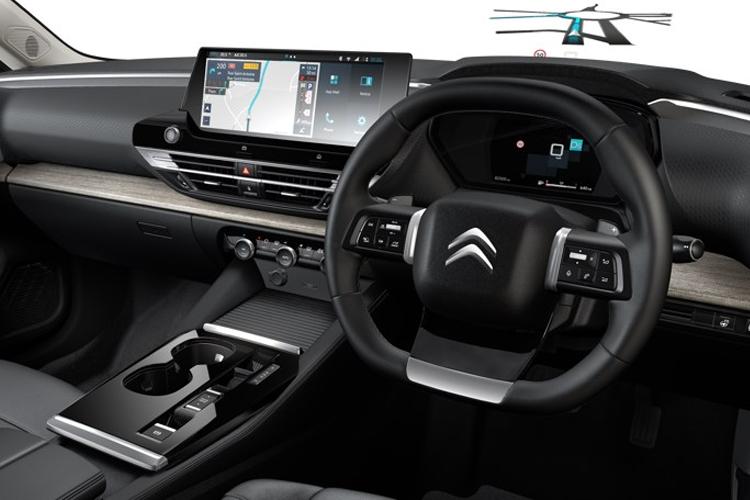 Citroen C5 X Medium Crossover/SUV 1.2 Hybrid 145 Plus e-DCS6 Start+Stop interior view