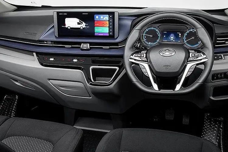 Maxus Deliver 7 Medium Van - Standard 2.0 D20 L2H1 Panel FWD interior view