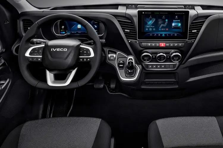 Iveco e-DAILY Small Van 35S10E 100kW 37kWh 3000 Auto interior view