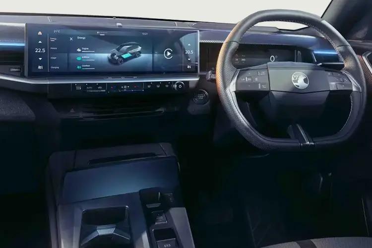 Vauxhall Grandland Medium Crossover/SUV 73kWh Design 157kW Auto interior view
