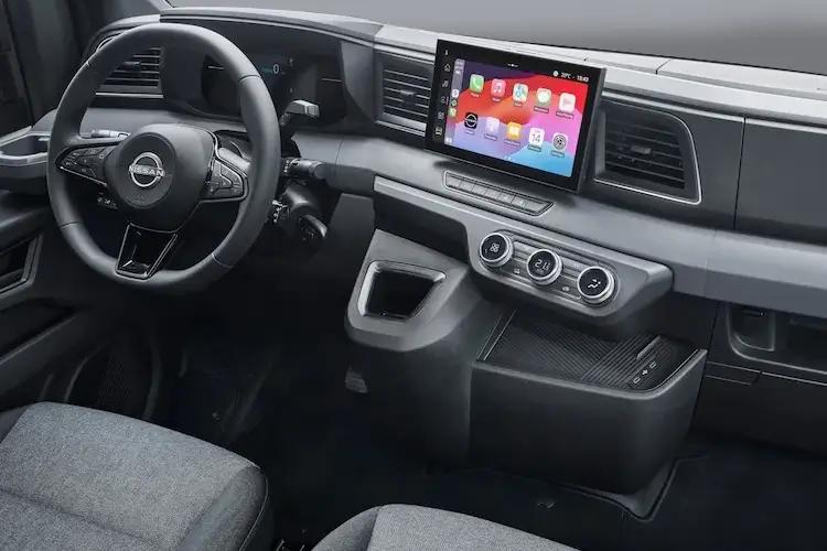 Nissan Interstar Panel L1/L2 Medium Van - High F35 L2H2 2.0 dCi 130 Tekna interior view
