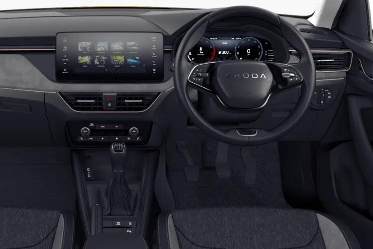 Skoda Kamiq Small Crossover/SUV 1.0 TSI 95ps SE Edition interior view