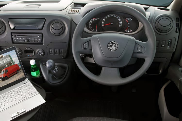 Vauxhall Movano Chassis Cab Platform Cab L3H1 FWD Platform 2.2 Turbo D 140 Prime interior view