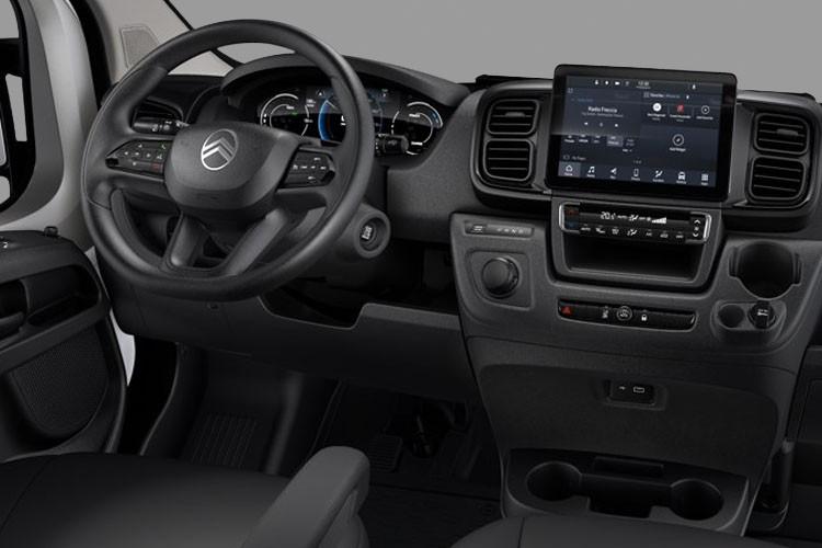 Citroen Relay Chassis Cab Crew Cab Pickup 35 Heavy L3 Crew 2.2 BlueHDi 140 Enterprise interior view