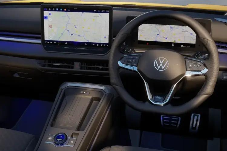 Volkswagen T-Roc Medium Crossover/SUV 1.5 eTSI 150PS Style DSG7 interior view